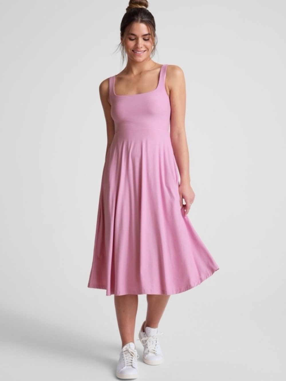 Beyond Yoga Featherweight Dress Size S Pink At The Ready Square Neck Pockets M